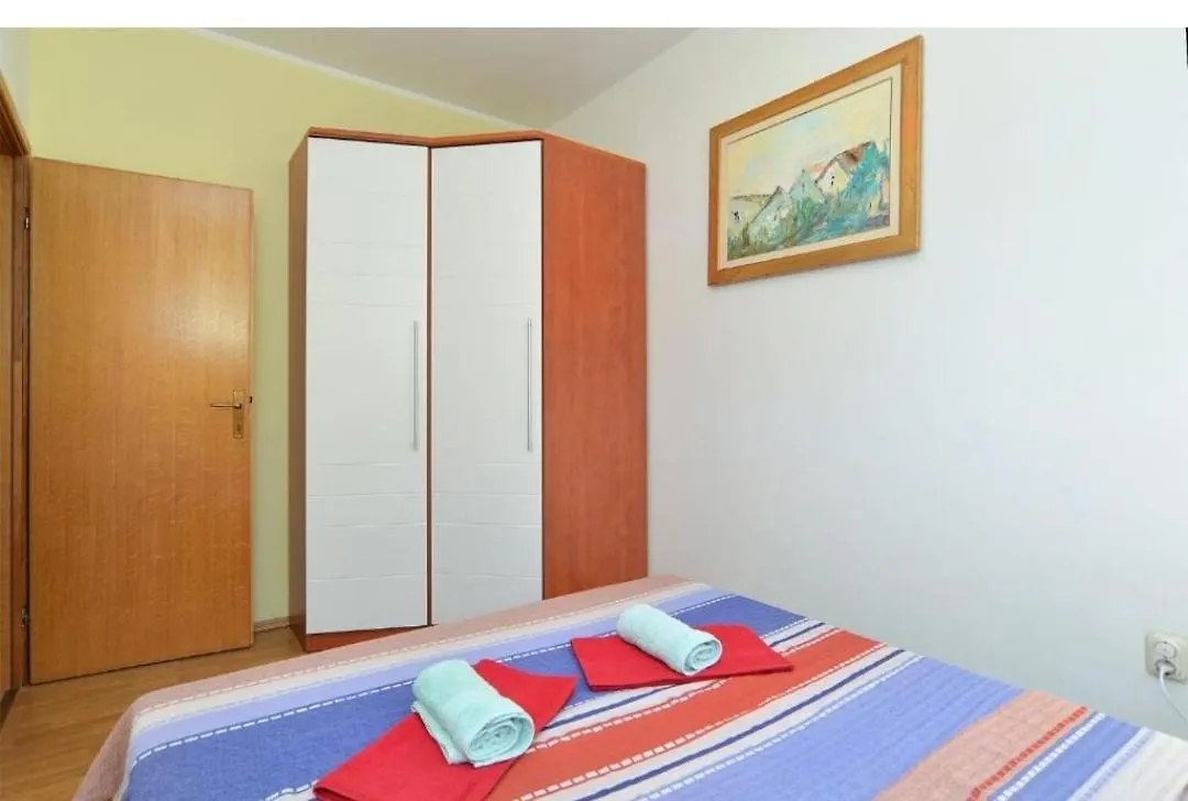 Edwin Apartment Medulin